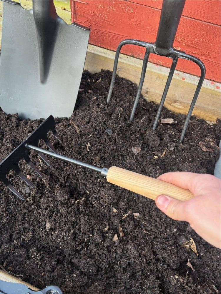 Tredging Rake Hand Tools Stylish Hand Tool Rake - by Benson