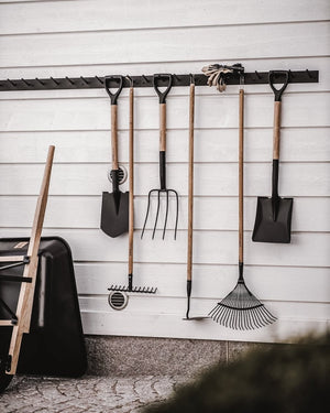 HONMEET Heavy Duty Digging Spade Shovel with Black Handle, 1-Piece Planting and Gardening Tool HONMEET Heavy Duty Digging Spade Shovel with Black Handle, 1-Piece Planting and Gardening Tool