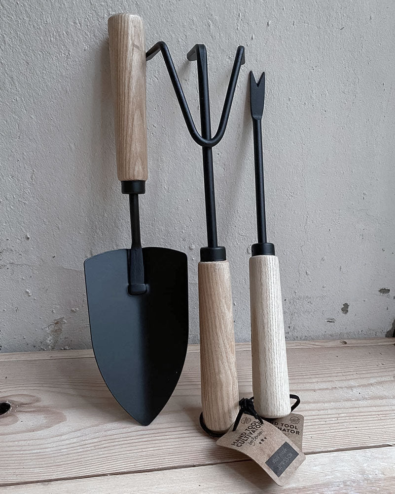 Hand tool Cultivator - by Benson - Swedish Design