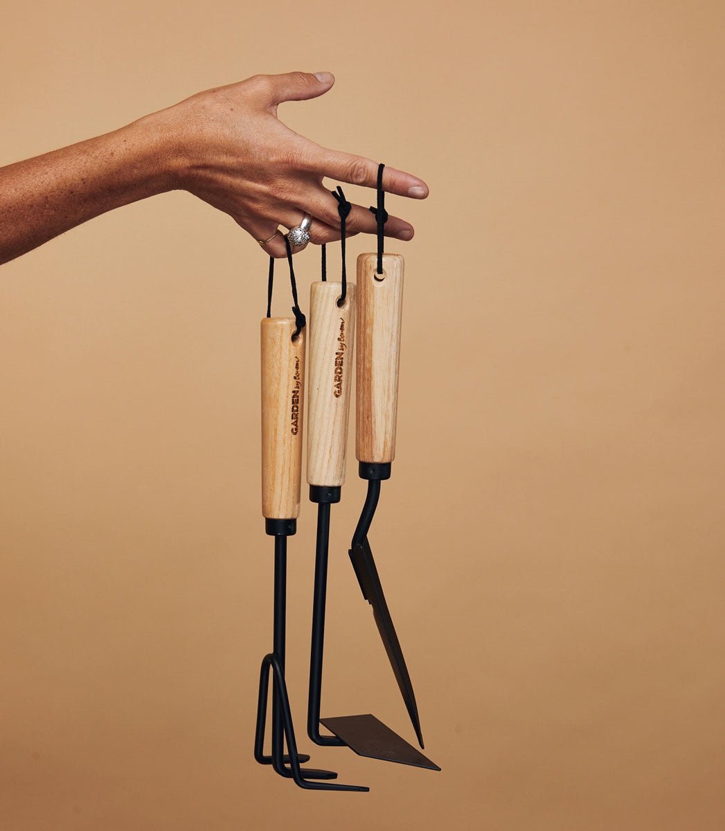 Hand Tool Hoe - Durable Steel and Ash Wood - by Benson