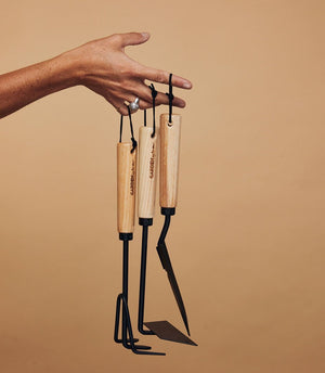 
            
                Load image into Gallery viewer, Hand tool Hoe - by Benson - Swedish Design
            
        