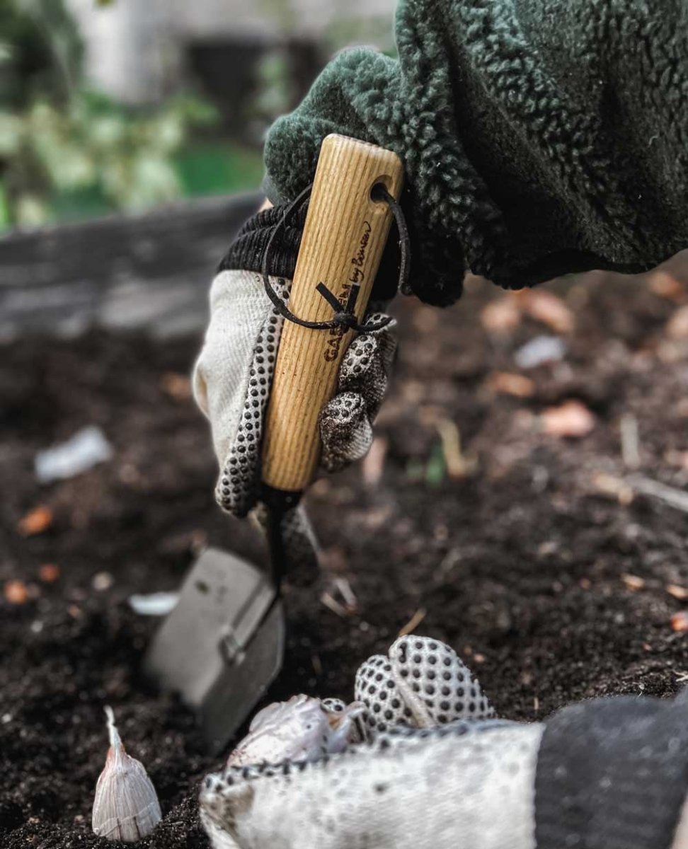 Hand tool Spade - by Benson - Swedish Design