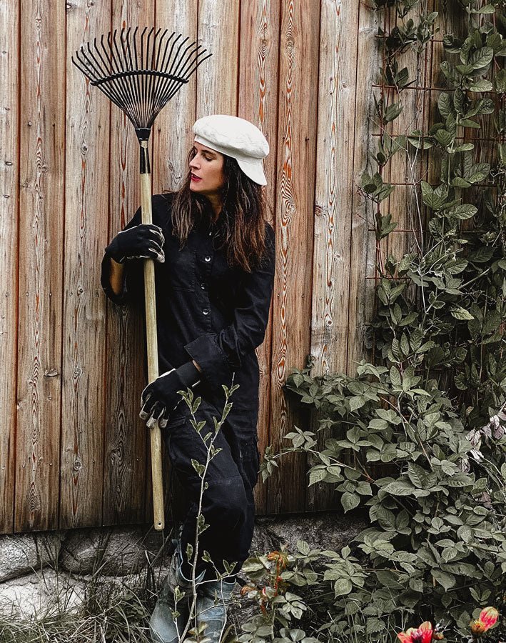 Leaf Rake Deluxe - by Benson - Swedish Design